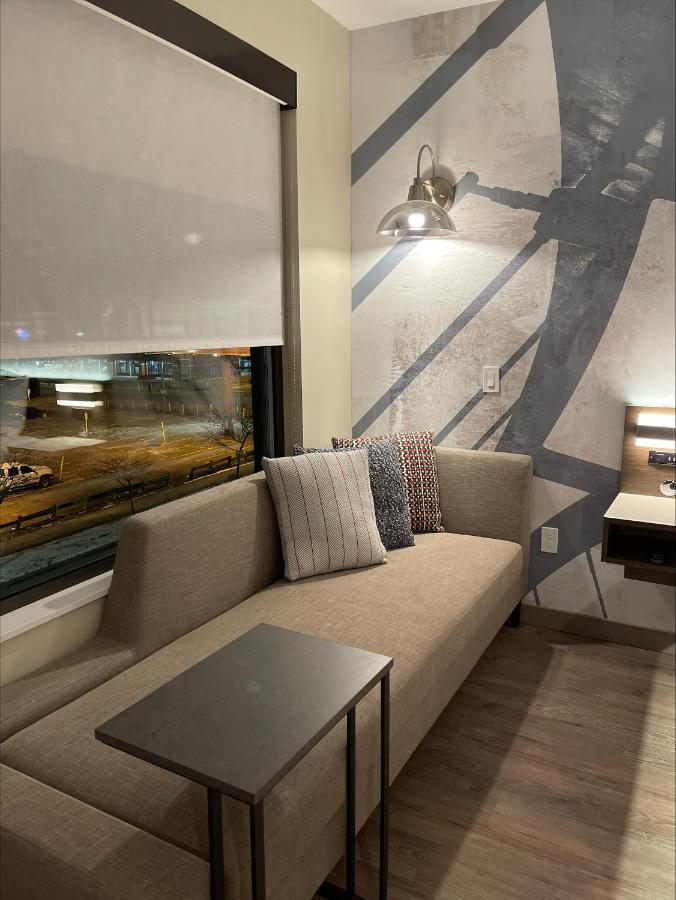 Hotel Cambria Downtown Minneapolis