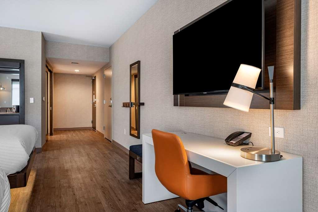 Hotel Cambria Downtown Minneapolis