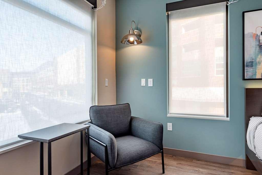 Hotel Cambria Downtown 3*